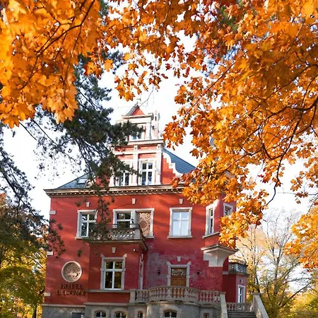 Debowy Biowellness & Gory Sowie 4*