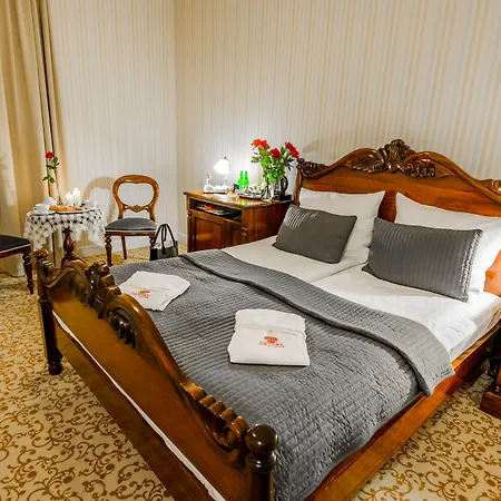Debowy Biowellness & Gory Sowie Otel