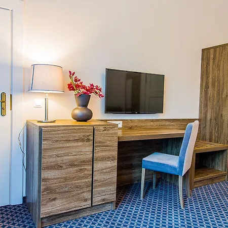 Otel Debowy Biowellness & Gory Sowie Bielawa (Dzierzoniow)